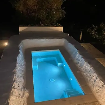 Casedda Mia A Charming With Cozy Private Pool